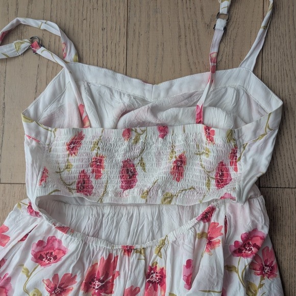 Garage White Pink Floral Mini Dress Smocked Back Cutout Sundress Medium - Picture 8 of 9